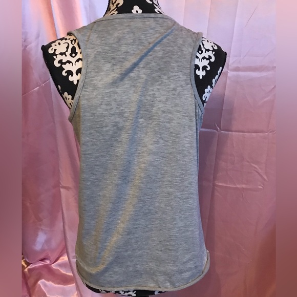 Refuse to sink - Picture 2 of 3